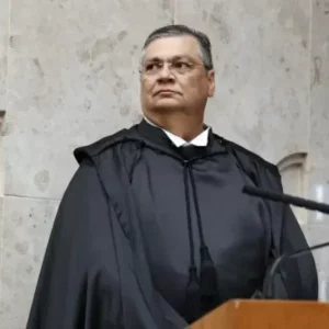 Dino determina que CGU audite “emendas Pix” que somam R$ 469 milhões
