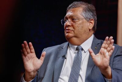 Flávio Dino libera parte das emendas, mas aponta falta de transparência e ‘balbúrdia’ no orçamento