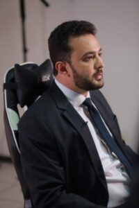 Eleito pelo partido do ex-governador Flávio Dino, deputado Yglesio declara apoio a Bolsonaro