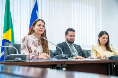 Comissão de Educação da Alema aprova projeto sobre acessibilidade para estudantes com daltonismo