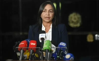 Eliziane defende redução do mandato de deputados e senadores….