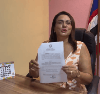 Simplesmente Maria inicia gestão valorizando a educação e anuncia reajuste de salários dos professores de Arari