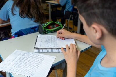 MEC cria programa de apoio a escolas públicas com aulas noturnas