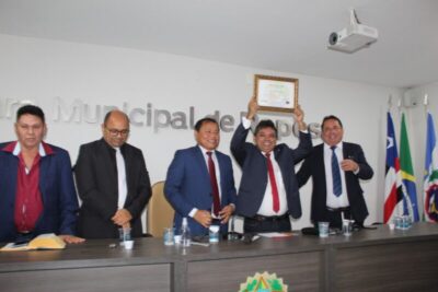 Márcio Jerry recebe título de cidadão na Câmara Municipal de Raposa