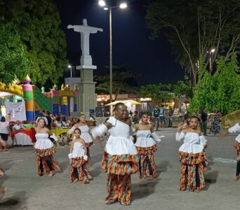 Grupo Mulheres Negras Flores de Dandara realizou em Timon o II Cultura Negra na Praça
