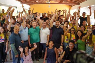 Marquinhos e Brandão visitam retiros reafirmando compromisso com a juventude evangélica