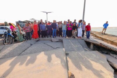 Deputados vistoriam orla do município de Raposa e constatam erosão causada por maré