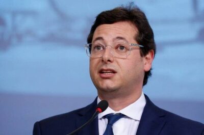URGENTE: Veja divulga áudio da entrevista e prova que o ex-ministro da Secom mentiu mais de uma vez na CPI. Ouça.