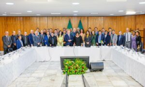 Famem – Ivo Rezende apresenta reinvindicações ao Lula