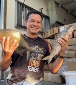 Páscoa da Partilha: Prefeitura de Carolina realiza entrega de peixes para mais de 5 mil famílias