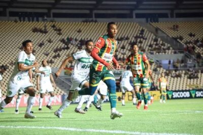 Diante do Guarani, Sampaio volta a perder em casa na Série B