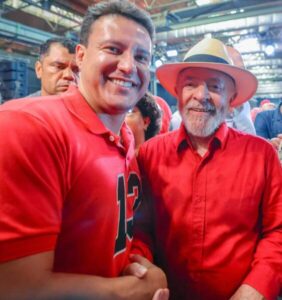 Imagem do dia: Lula quer “time unido em 26” no Maranhão…