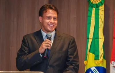 Interino no comando do Estado, Camarão continua firme com pré-candidatura