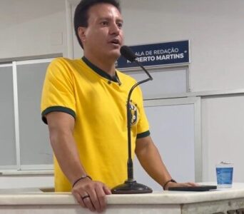 Desembargador determina retirada do ar de matéria sobre suposta fala machista de Camarão