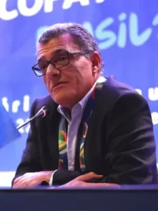 Globo fez lobby por candidatura de Fernando Sarney na CBF