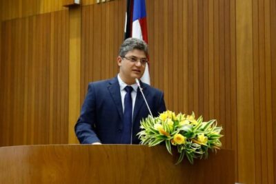 Francisco Nagib sai em defesa dos professores de Codó e denuncia seletivo irregular no município