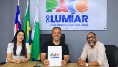 Fred Campos reduz jornada de trabalho dos professores de Paço