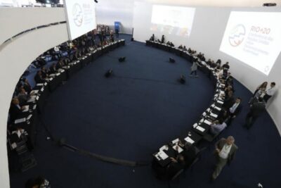 Frente Nacional de prefeitos pede harmonia entre poderes em carta aberta
