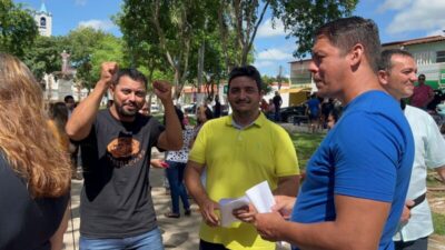 Professores de Tuntum reivindicam direitos não cumpridos pelo prefeito Fernando Pessoa