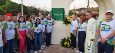 Hildo Rocha participa da inauguração do portal da cidade de Esperantinópolis