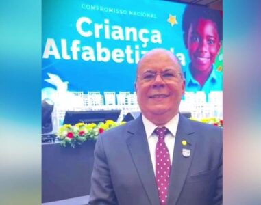 Hildo Rocha prestigia e parabeniza municípios premiados com o Selo Ouro na Alfabetização