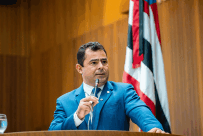Eric Costa comunica Alema sobre retorno ao mandato