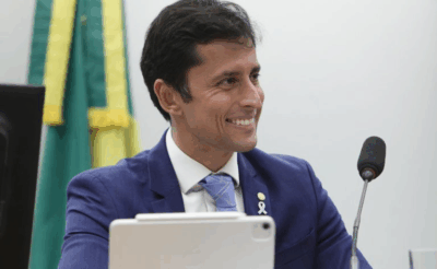 Duarte cobrará intérprete de Libras presencial em comissão da Câmara