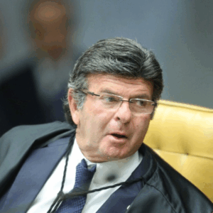 Aliados de Iracema já contam com voto de Fux em Adin sobre eleição da AL