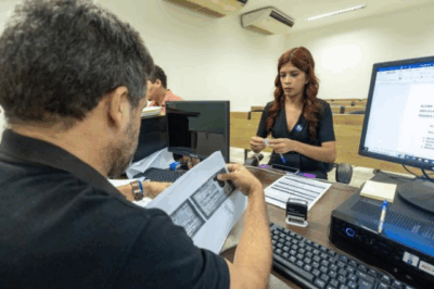 Aprovados no concurso da Alema começam a tomar posse