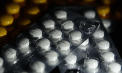 Juiz suspende norma que autoriza farmacêuticos a prescreverem remédios