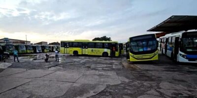 Reunião sobre greve dos rodoviários é suspensa; nova negociação está prevista para às 17h