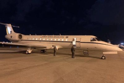 Governo Lula empresta aviões da FAB ao STF e põe lista de passageiros em sigilo por cinco anos
