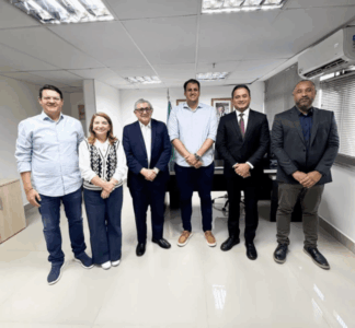 Possível candidatura de Orleans ao governo provoca série de articulações