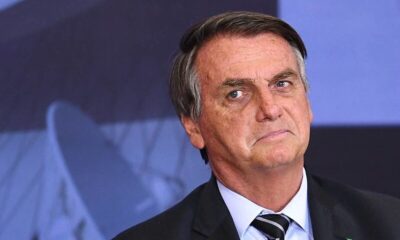 Moraes mantém apreensão de passaporte de Bolsonaro e manda recurso à PGR