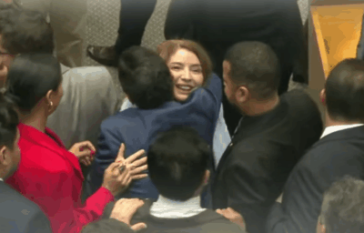 Após votação empatar duas vezes, Iracema Vale é reeleita presidente da Alema