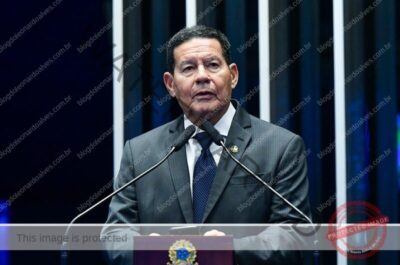 Mourão critica operação da Polícia Federal e pede mobilização da sociedade