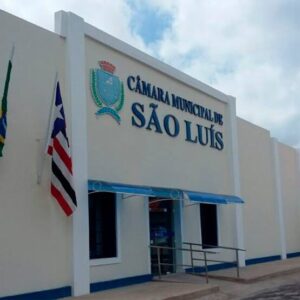 Câmara de São Luís derruba veto e garante aumento para quem ganha…