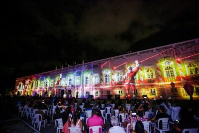Programação natalina na Praça Pedro II ecomeça 1° de dezembro; no Ipem dia 5