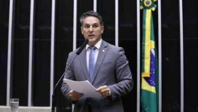 Confiou num presidente sem honra!!! Oposição anuncia “obstrução total” na Câmara por anistia