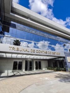 Governador manda vice para TCE e abre caminho para presidente da Assembleia assumir