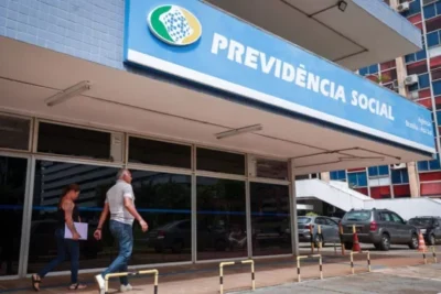Reembolso de descontos indevidos do INSS começa nesta segunda (26)