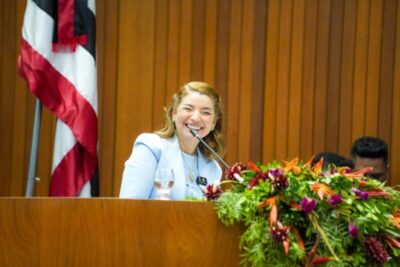 Em discurso histórico, Iracema destaca papel da mulher no Parlamento