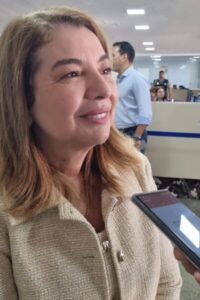 Iracema fala sobre posse; diz estar tranquila quanto a ação no STF; e comenta sobre reforma e reunificação