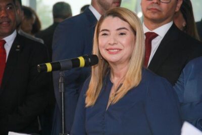 Iracema diz estar “à disposição do grupo” após ter nome citado pelo PT para o Senado