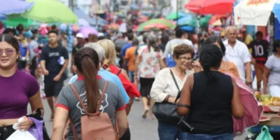 Comércio da Grande Ilha terá horário de funcionamento alterado durante período de carnaval; veja o que muda