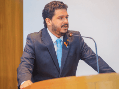 Dr. Joel destaca aprovação de reajuste de 6% aos servidores municipais de São Luís