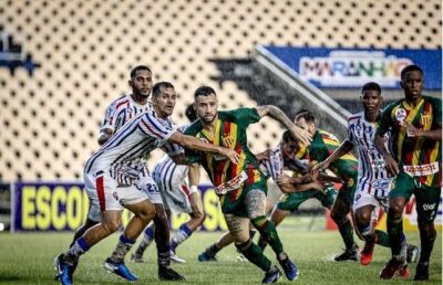 IAPE, Sampaio, Imperatriz e MAC vão às semifinais do campeonato