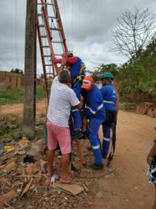 Jovem sofre descarga elétrica durante trabalho em Barra do Corda