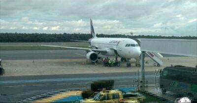 Avião que tinha como destino Brasília se choca com ave e retorna ao aeroporto de São Luís seis minutos após a decolagem