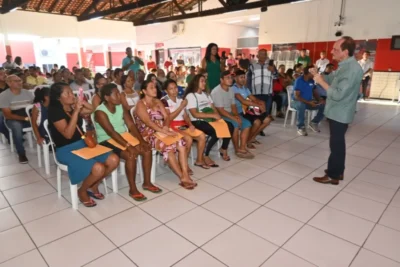 ‘Agora é Meu’: Prefeitura de Ribamar entrega títulos de propriedade a moradores da ‘Vila Diomedes’…